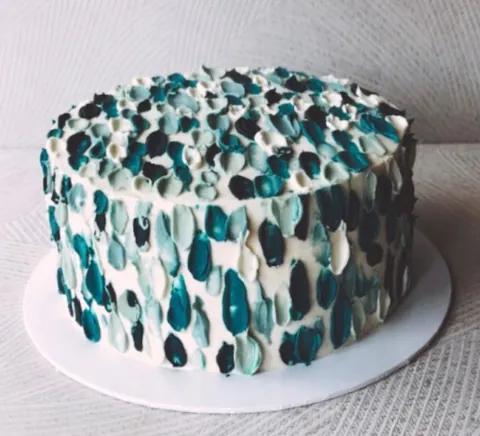 Speckled in Blue, a Fig & Owl cake