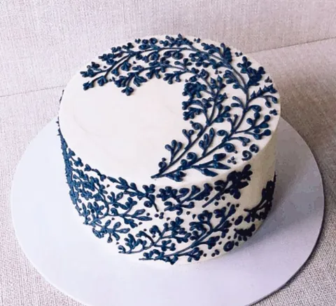Blue Mehendi, a Fig & Owl cake